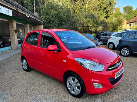 HYUNDAI I10 1.2 ACTIVE ONE OWNER LOW MILEAGE FULL SERVICE HISTORY LOW TAX £20 A YEAR